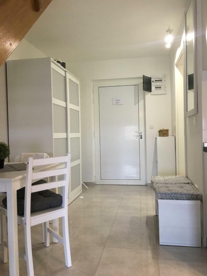Apartman Govic أوماغ المظهر الخارجي الصورة