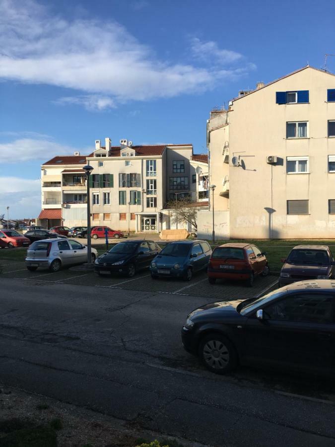 Apartman Govic أوماغ المظهر الخارجي الصورة